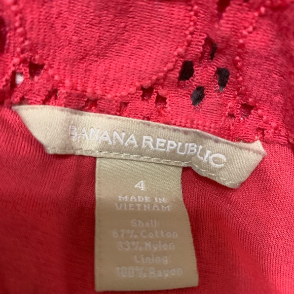 Women’s top; Banana Republic; gently used - Picture 4 of 5